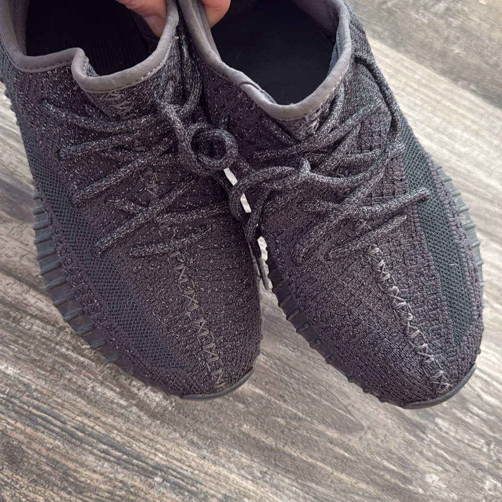 Yeezy Adidas